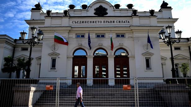 Baustelle Bulgarien: Russland spaltet, der Euro lockt