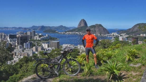 Nach 70.000 Kilometern am Fahrrad konnte Edwin Schmidt die Aussicht auf Rio de Janeiro genießen.