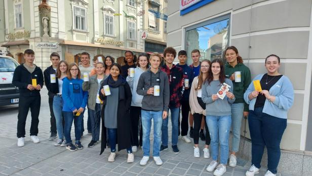 St. Pöltner Schüler sammelten für krebskranke Kinder
