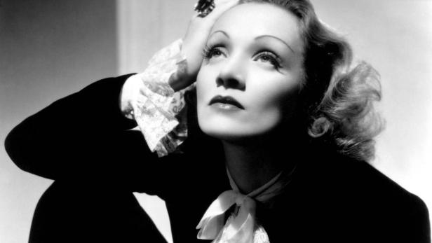 Was den Style von Mode-Ikone Marlene Dietrich ausmachte