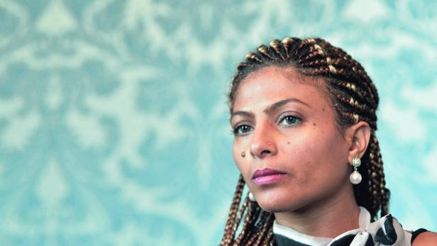 Ensaf Haidar, Ehefrau des verurteilten saudi-arabischen Bloggers Raif Badawi, kämpft unermüdlich für seine Freilassung.