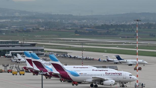 Fast die Hälfte der Eurowings-Flüge fallen wegen Pilotenstreiks aus