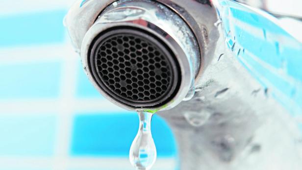 Water drop from faucet