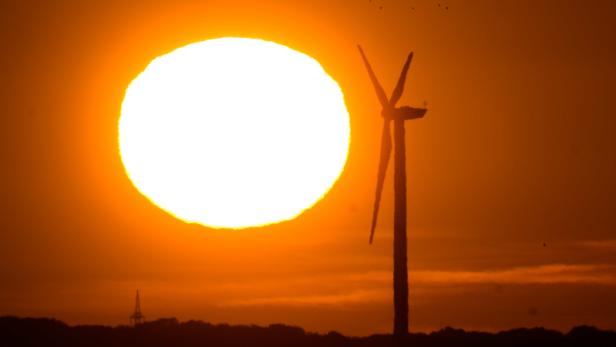 Wenig Wind: Anteil von Strom aus Erneuerbaren lag 2021 nur bei 71 Prozent