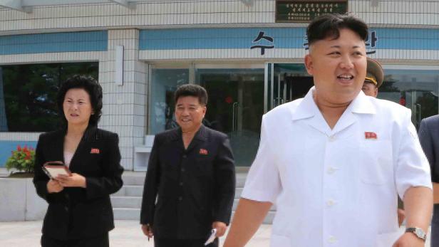 Kim Jong-un, erstmals begleitet von seiner Schwester Kim Yo-jong.