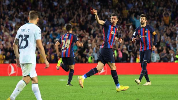 Champions League: Lewandowski hält Barcelona am Leben