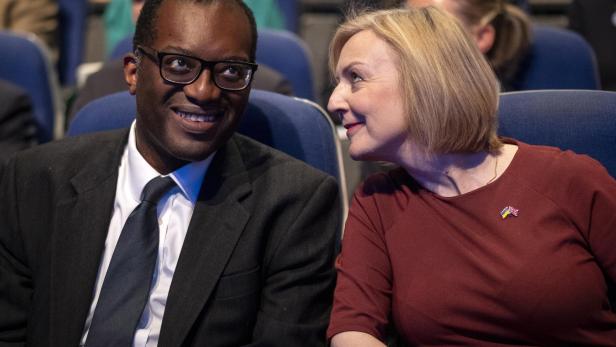 British PM Truss sacks Chancellor Kwarteng