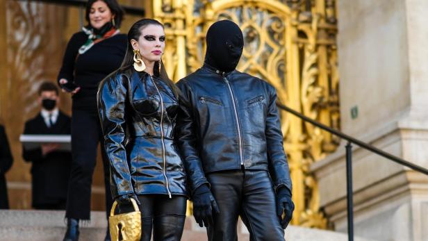Promipaare im Partnerlook: Manchmal wird es peinlich