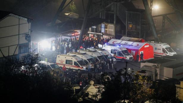 Explosion at a coal mine in Bartin Province, Turkey