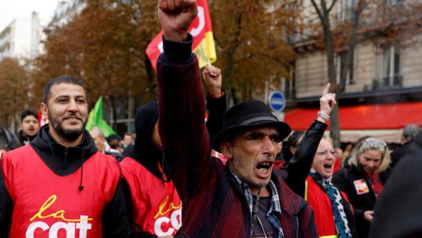 Am Sonntag protestieren linke Parteien, am Dienstag die Gewerkschaften – wie zuletzt Ende September (Bild)