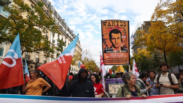 Benzin in Frankreich immer knapper: Zehntausende bei Demo