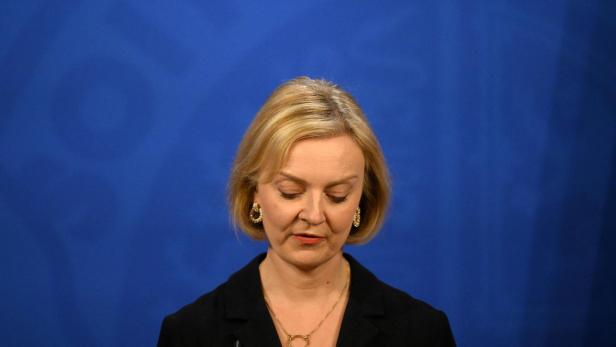 FILE PHOTO: British Prime Minister Liz Truss attends a news conference in London