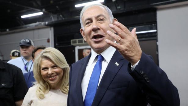 Ex-Premier Benjamin &quot;Bibi&quot; Netanyahu mit Ehefrau Sara