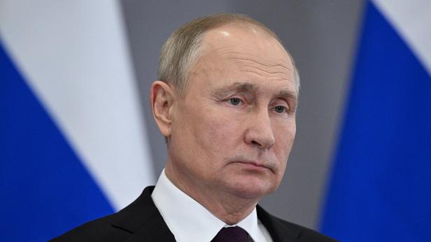 Putin verhängt Kriegsrecht in annektierten ukrainischen Gebieten