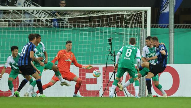 DFB Cup - Second Round - SC Paderborn v Werder Bremen
