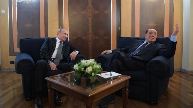 "Einer von Putins besten Freunden": Berlusconi außer Rand und Band