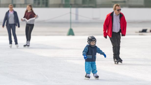 Freier Eintritt am Heumarkt zum Start der Eislaufsaison