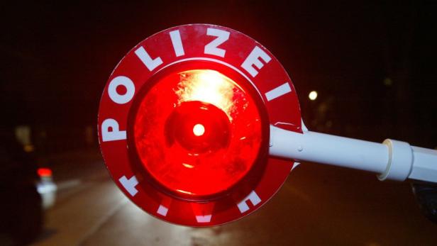 Kennzeichen von 26 Fahrzeugen abgenommen