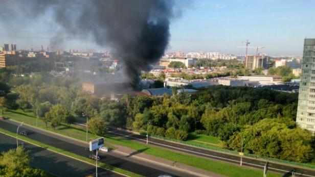 Moskau: 16 Tote bei Druckerei-Brand
