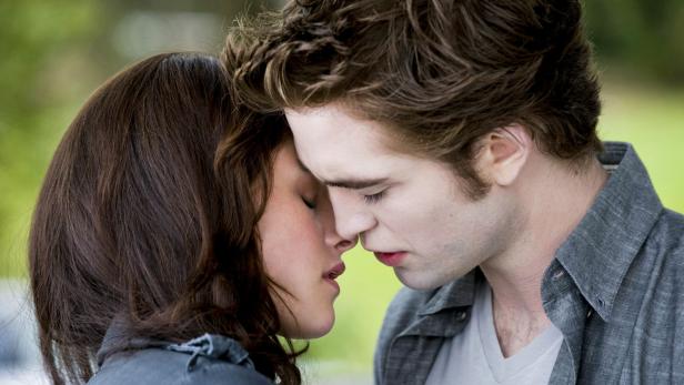 "Vampire skin": Mit Edward aus der Twilight-Saga um die Wette strahlen