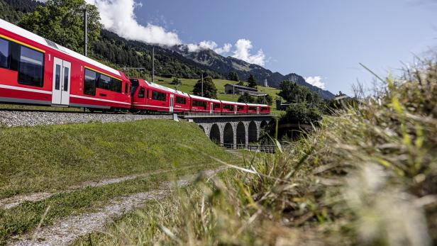 Längster Zug der Welt: Schweizer stellten Rekord auf