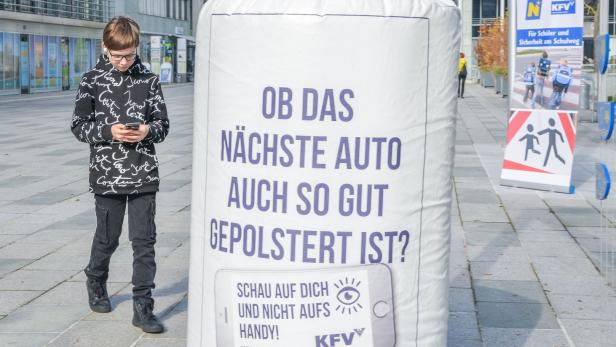 Ablenkung im Straßenverkehr Adieu sagen