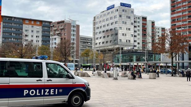 Skurrile Tat passierte vor dem Salzburger Hauptbahnhof