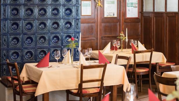 Zu Gast bei Zeno Stanek Gasthof Kaufmann Litschau In der Hotellerie und in der Gastronomie gibt es mehr Lohn
