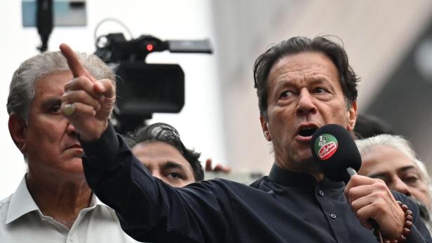 PAKISTAN-POLITICS-PROTEST-KHAN