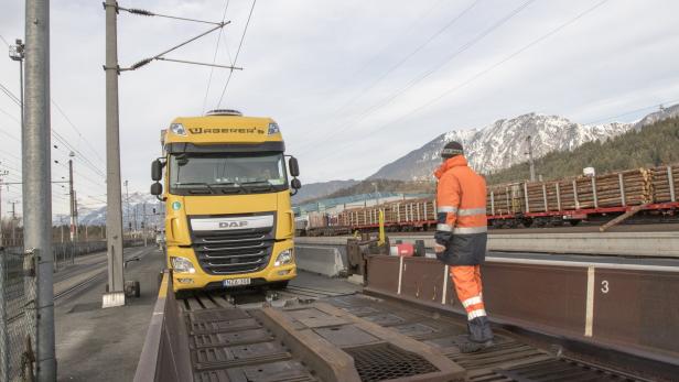 Warum der Transit auf der Brenner-Route nicht auf Schiene kommt