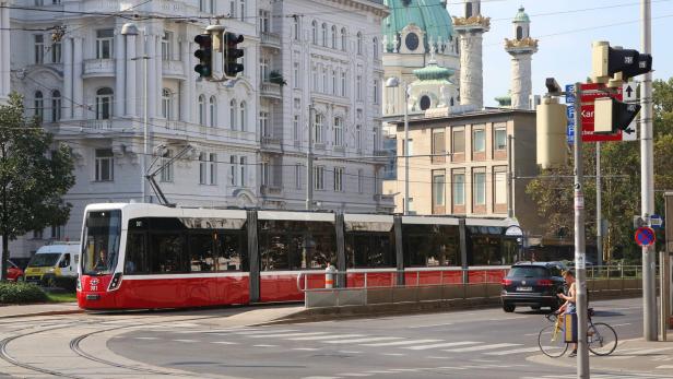 Wiener Linien zetteln auf Tiktok Streit mit der Badner Bahn an