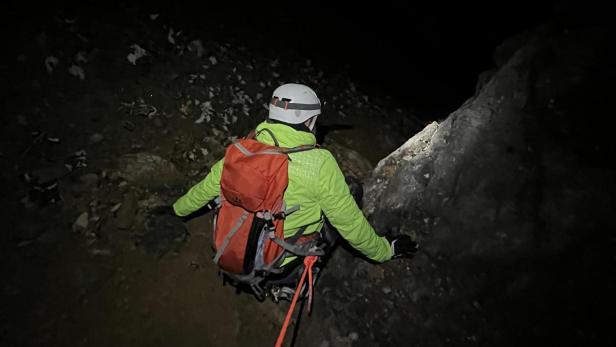 Bergrettung rückte zu nächtlicher Hilfsaktion am Schneeberg aus