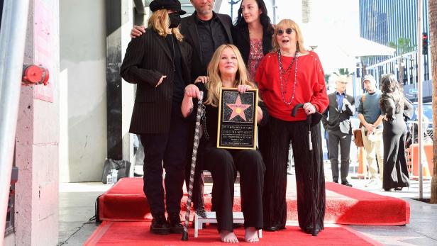 Schauspielerin Christina Applegate vor ihrer Plakette auf dem Walk of Fame