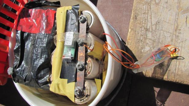 In St. Andrä wurde eine Batterie für Sprengstoff gehalten und Entminungsdienst verständigt