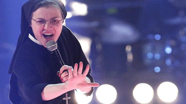 Italiens "singende Nonne" Cristina Scuccia tritt aus Orden aus