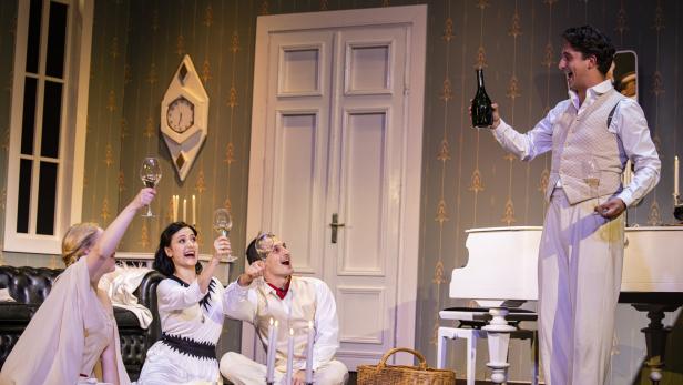 Arthur Schnitzlers „Liebelei“ im Theater Scala überzeugt mit einer klassischen Regie und guten Darstellern