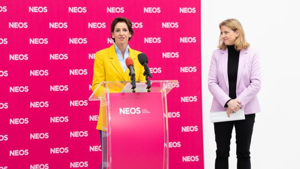 Neos-Wahlkampfstart in NÖ: "Es geht nur noch um Posten"