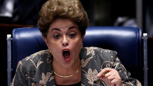 Rousseff versuchte es noch am Montag mit einer Verteidigungsrede.