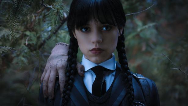 Netflix-Hit: Wednesday Addams bringt den Gothic-Chic zurück