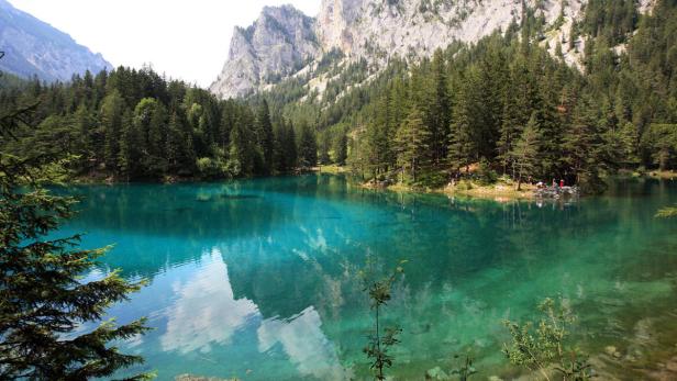Der Grüne See ist wegen seiner Farbe berühmt: Um sie zu bewahren, gilt ab 2016 ein generelles Tauchverbot.
