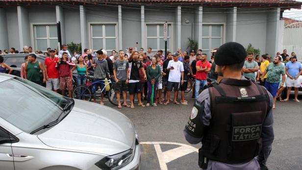 BRAZIL-CRIME-SCHOOL-SHOOTING