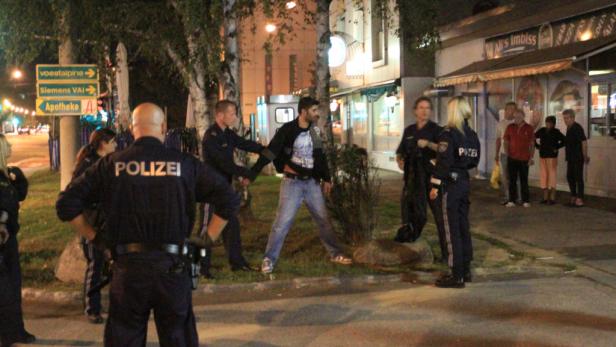 Mit Samurai-Schwert gegen Afrikaner