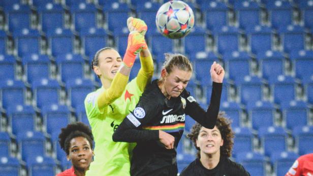 Zukunft: Frauenfußball als Pflicht in der Bundesliga