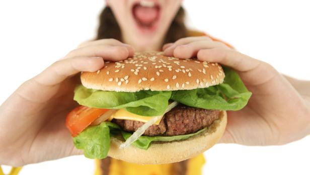 Fast-Food-Trend: Lieber frisch Aufgebackenes vom Bäcker als ein schnelles Burger-Weckerl.