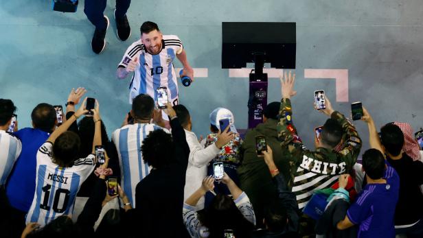 Messis Rücktrittsankündigung: Argentinien will jubeln, bevor es weint