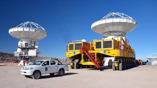 Superteleskop ALMA nimmt Betrieb auf