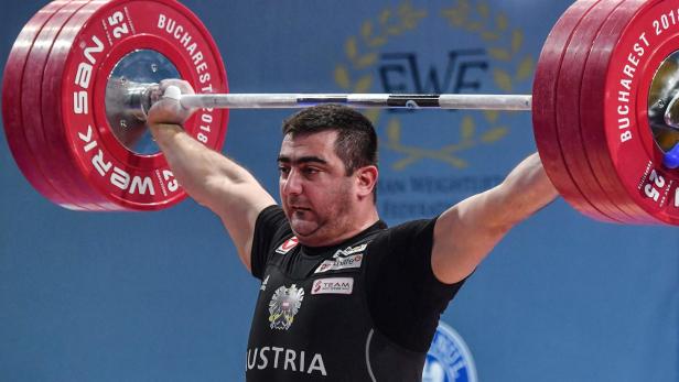 Gewichtheber Martirosjan mit Rückenschmerzen WM-Fünfter