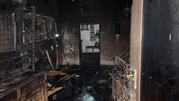 Bauernhof geriet in Brand: 110 Helfer waren im Einsatz