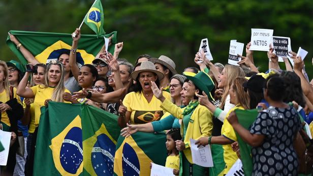 Waffenverbot in Brasilien kurz vor Lulas Amtsantritt ausgerufen