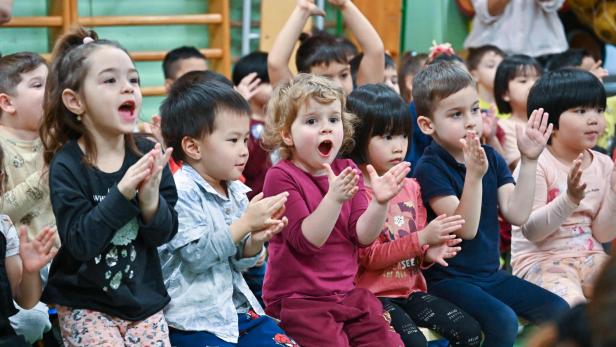 FILES-HUNGARY-EDUCATION-LIFESTYLE-MAGIC-CHILDREN FILES-HUNGARY-EDUCATION-LIFESTYLE-MAGIC-CHILDREN